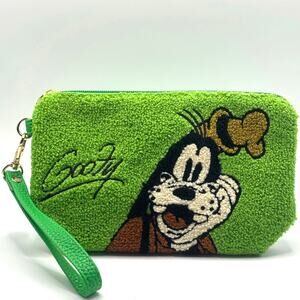 Disney's Goofy Wristlet, Coin Purse, Wallet, Embroidery & Vegan Leather -New